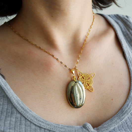 Talisman de prospérité ☽ Pyrite & nœud de sorcière
