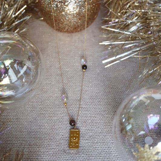 Collier Cosmic Spread