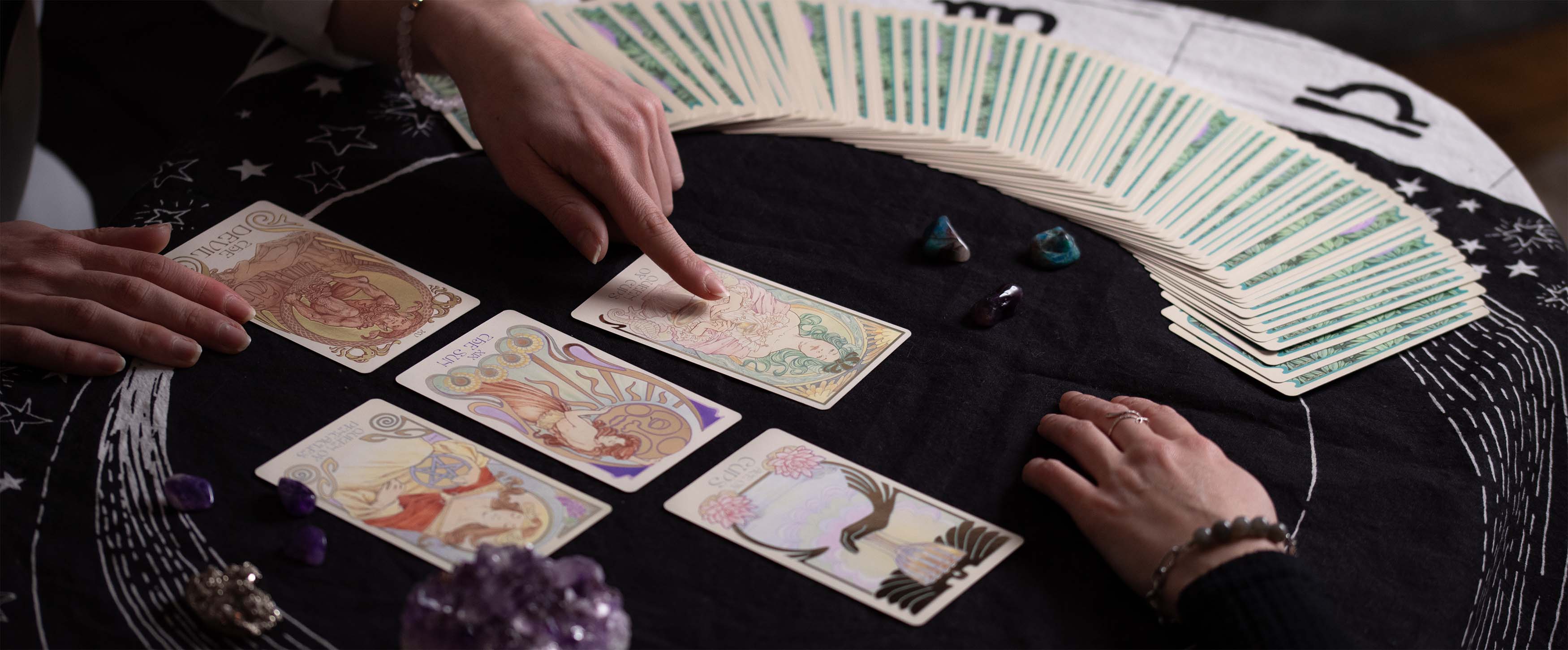 Le tarot prédit-il l'avenir ?