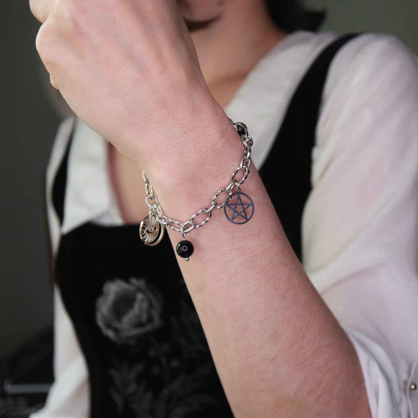 Bracelet de protection ☽ Onyx & pentacle