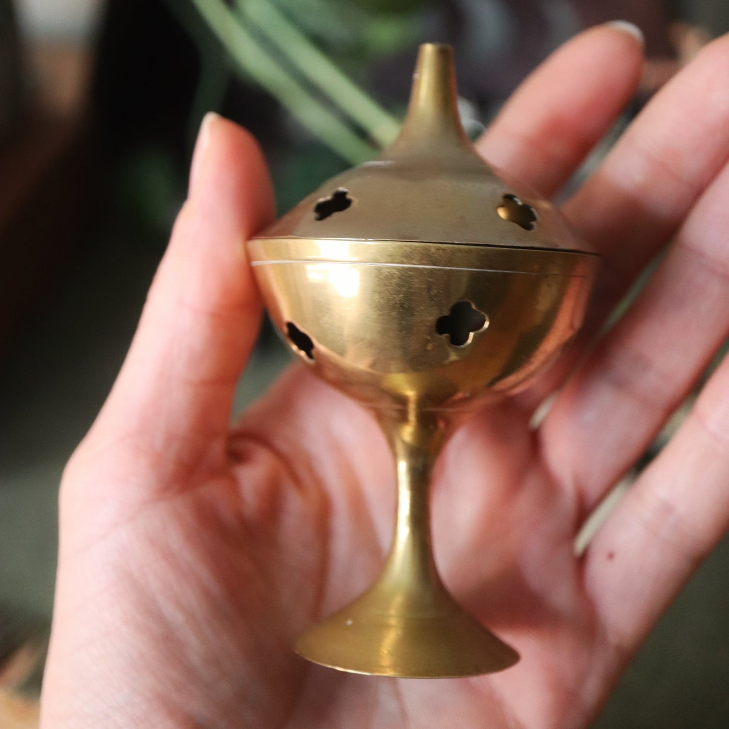 Chaudrons et encensoirs