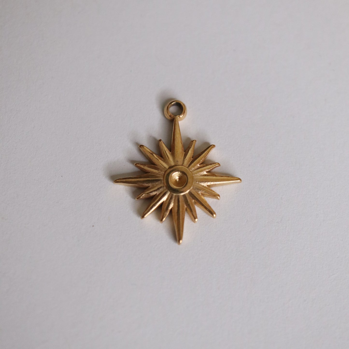 Breloque soleil étoile