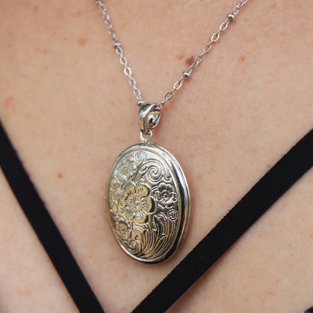 Collier Secret Locket