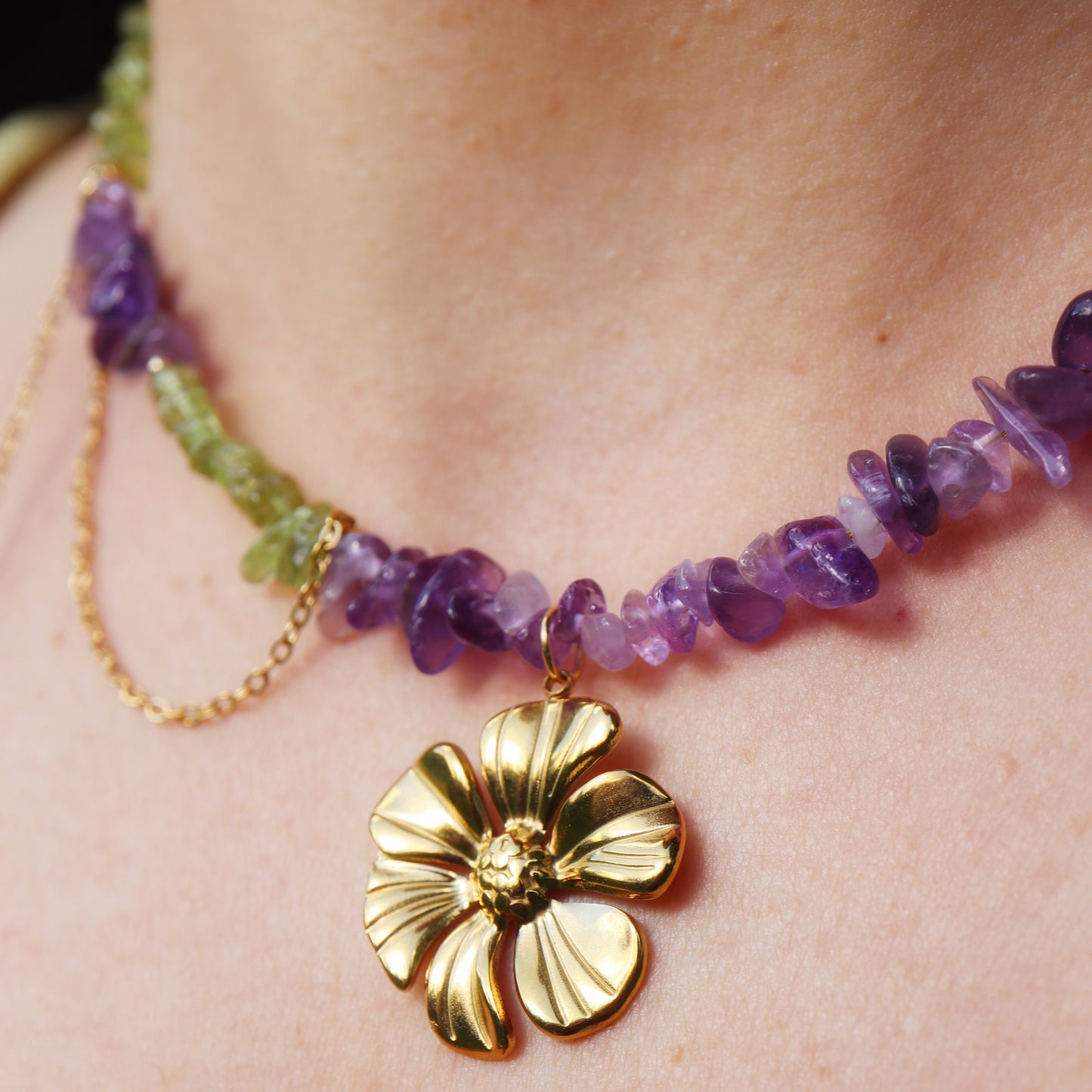 Collier Spring Petals